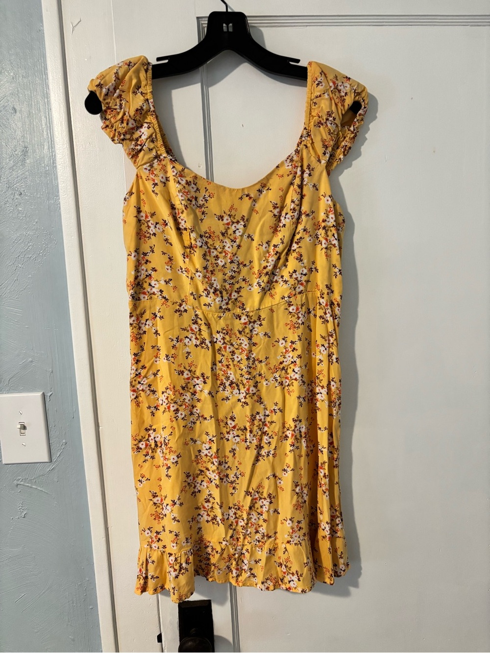Old Navy Yellow Floral Ruffle-Sleeve Mini Dress